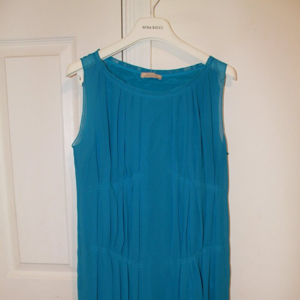 Nina Ricci Sleeveless Blue Dress